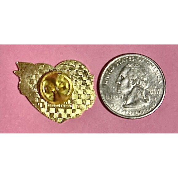 I Left My Heart in San Francisco , California Souvenir, Travel Collecible Pin - Picture 2 of 2